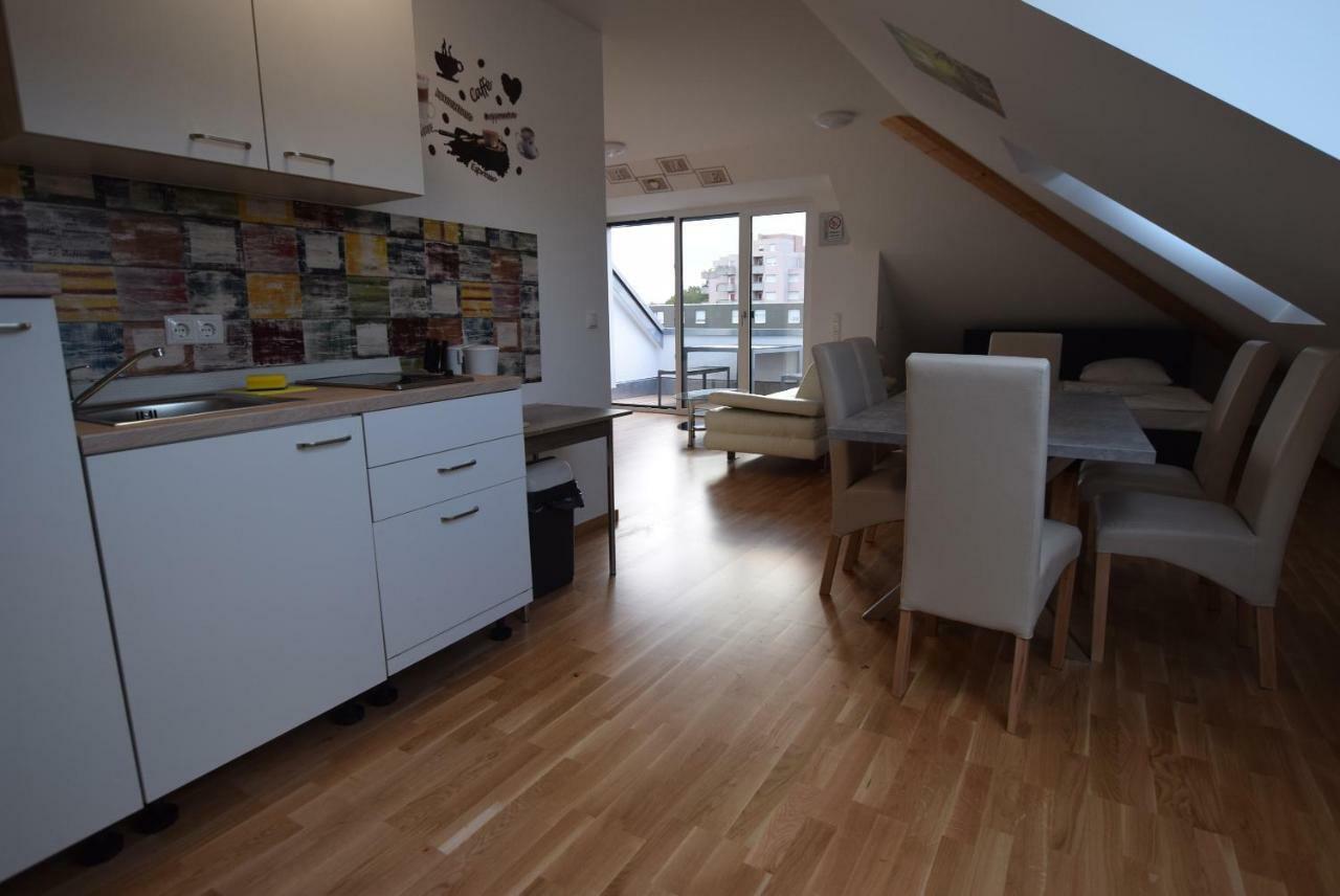 Ab Kornwestheim Appartement Buitenkant foto